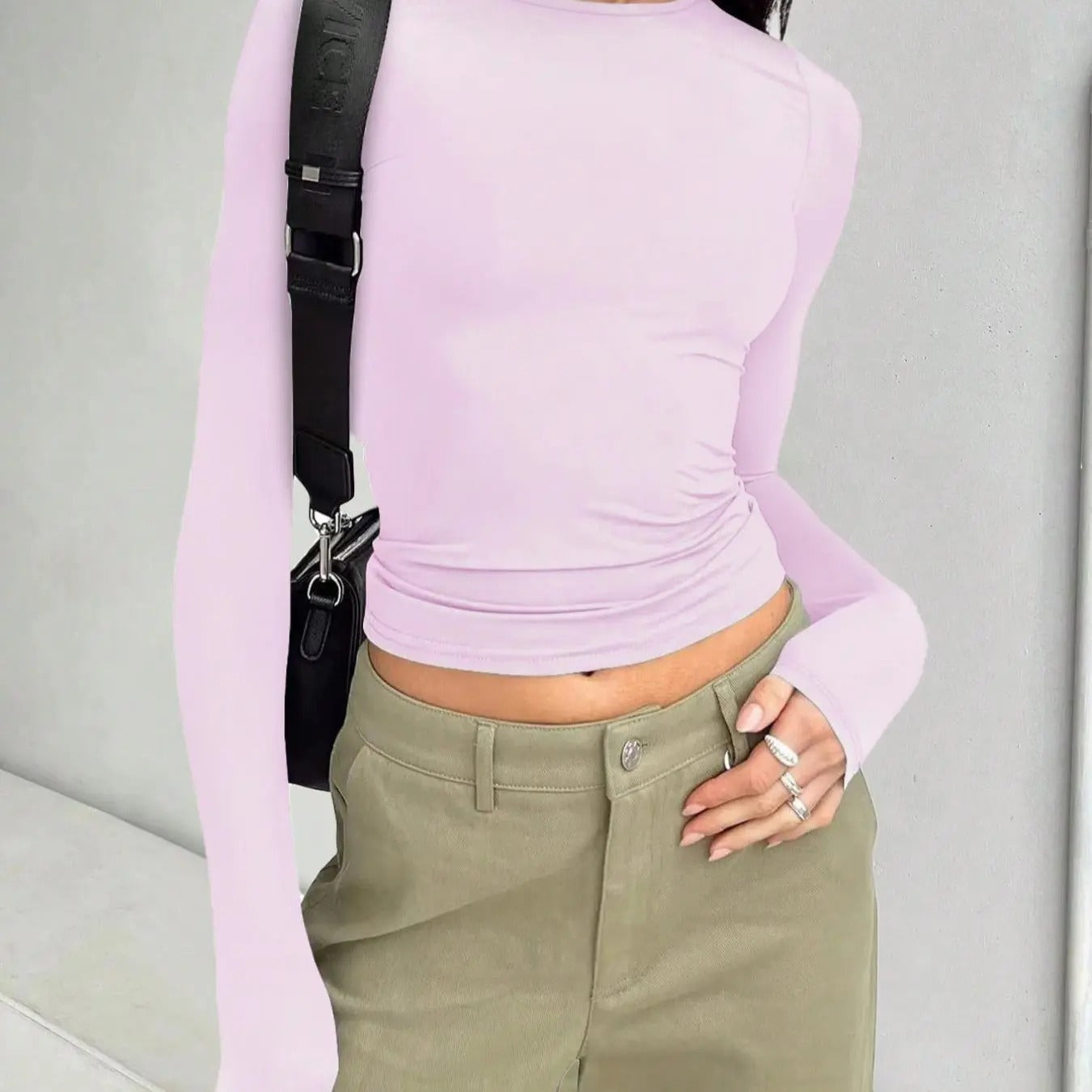 Women's Plain Long Sleeve Round Neck Tee, Casual Solid Crew Neck T-shirt for Daily Wear, Ladies Clothes for All Seasons...