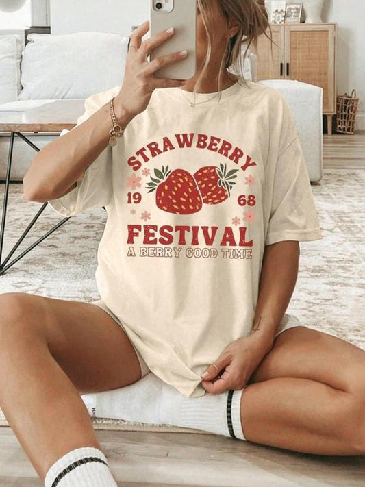 Women's Strawberry Print Round Neck Tee, Casual Short Sleeve Crew Neck T-shirt for Summer, Fashion Women's Top for Daily...