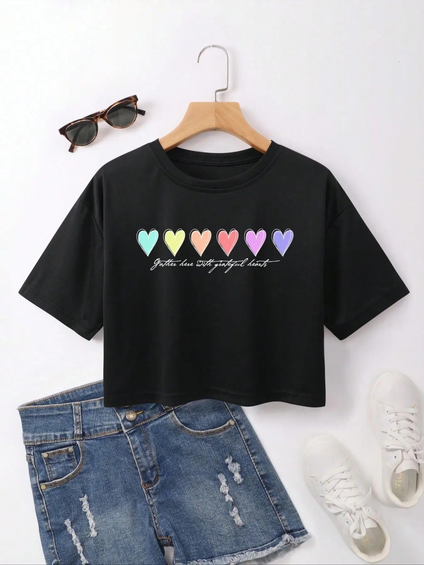 Women's Trendy Letter & Heart Print Round Neck Crop Tee, Casual Short Sleeve Graphic T-shirt For Daily Wear, Vintage...