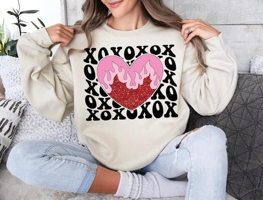 XOXO Retro Valentine Love Sweatshirt Groovy Valentine Heart , Valentines Day T-Shirts, Hoodie | WearSparks.com