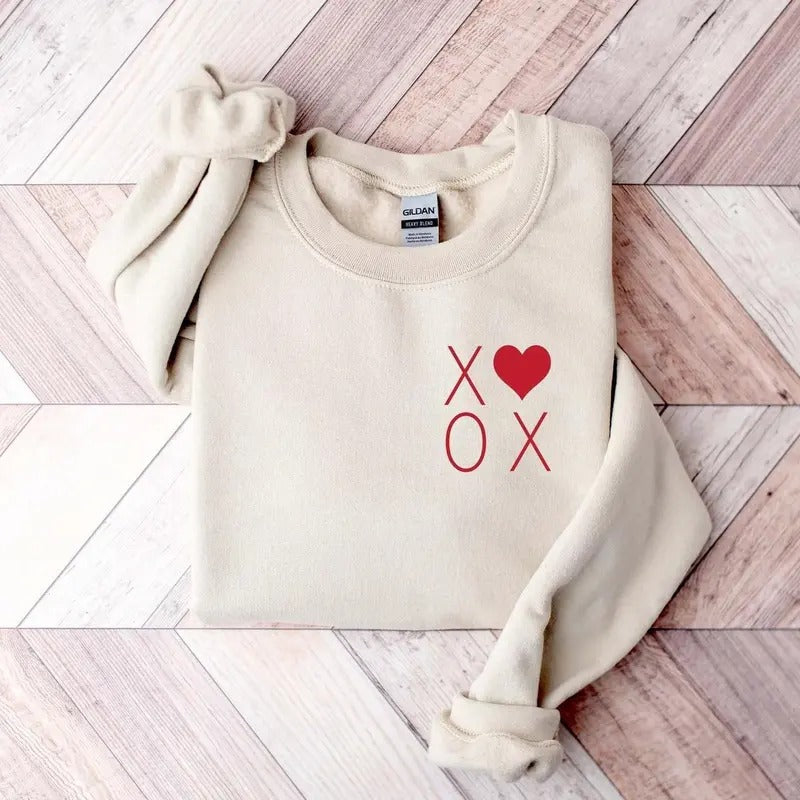 XOXO Valentines Cute T-shirt for Her Or Him - Valentine's Gift, Sweatshirt or Hoodie, Ideal For Gifting