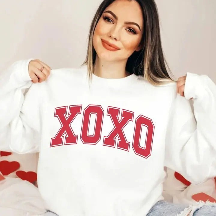 Xoxo Sweatshirt, Lover Sweatshirt retro valentine Sweatshirt, Valentine varsity Sweatshirt, Valentine Gifts, Gift For Her...