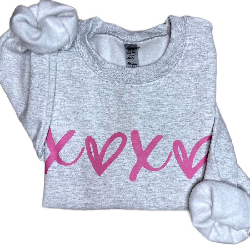 Xoxo Valentine Sweatshirt, Cute Valentine's Day Sweatshirt T-Shirts, Hoodie | WearSparks.com