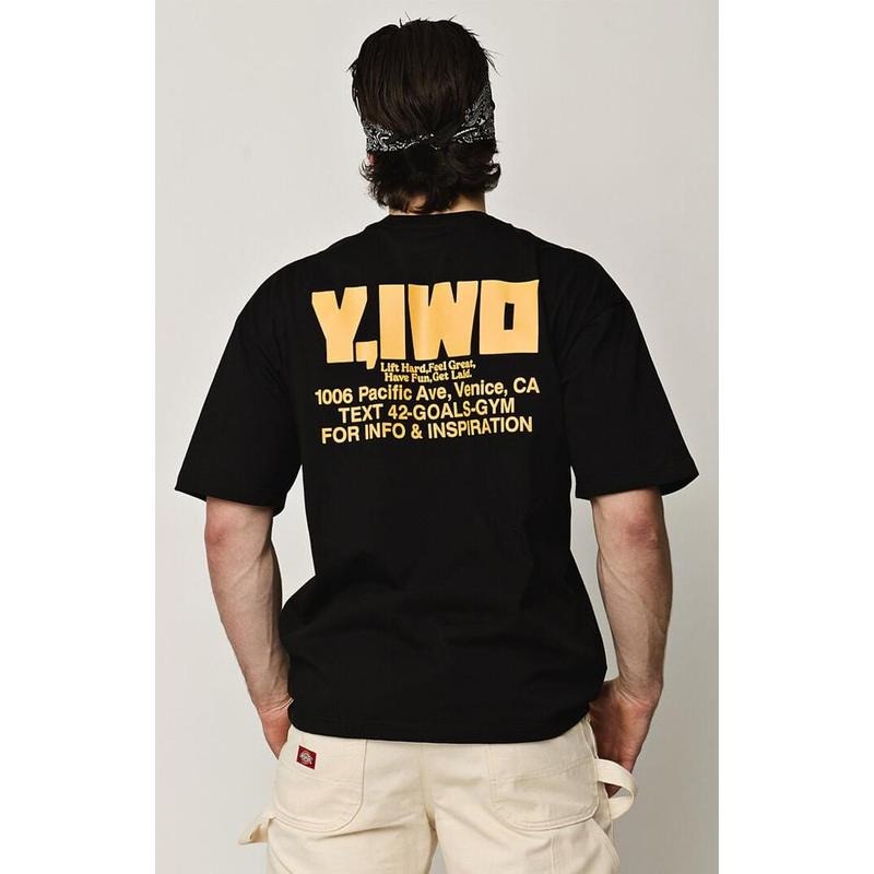YIWO Men's Hardware Standard Pocket T-Shirt Hoodie, Sweatshirt | WearSparks.com