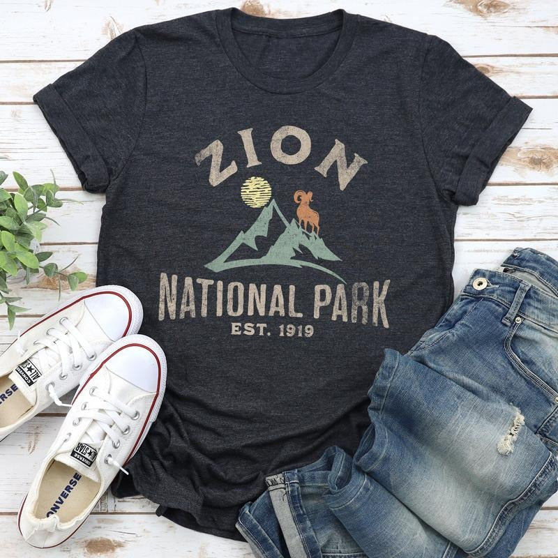 Zion National Park T-Shirt Hoodie, Sweatshirt | WearSparks.com