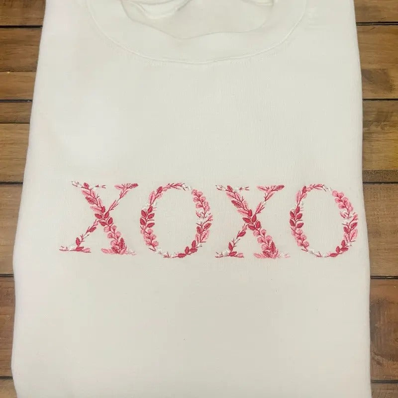 floral embroidered sweatshirt , Valentine's Day sweatshirts,  Womenswear, Comfort Unisex, Embroidery Oversized T-Shirts,...