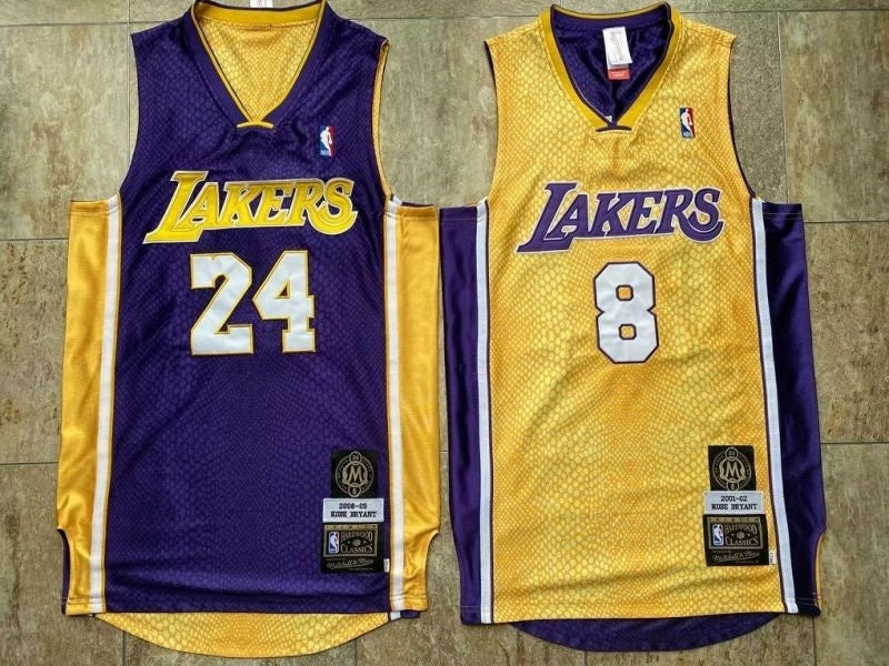 los angeles lakers #24 kobe bryant mitchell & ness Kobe Hall of Fame au Double-Sided Snakeskin Two-Tone Home Yellow 8 # Away Purple 24 # Embroidered Jersey Style 11