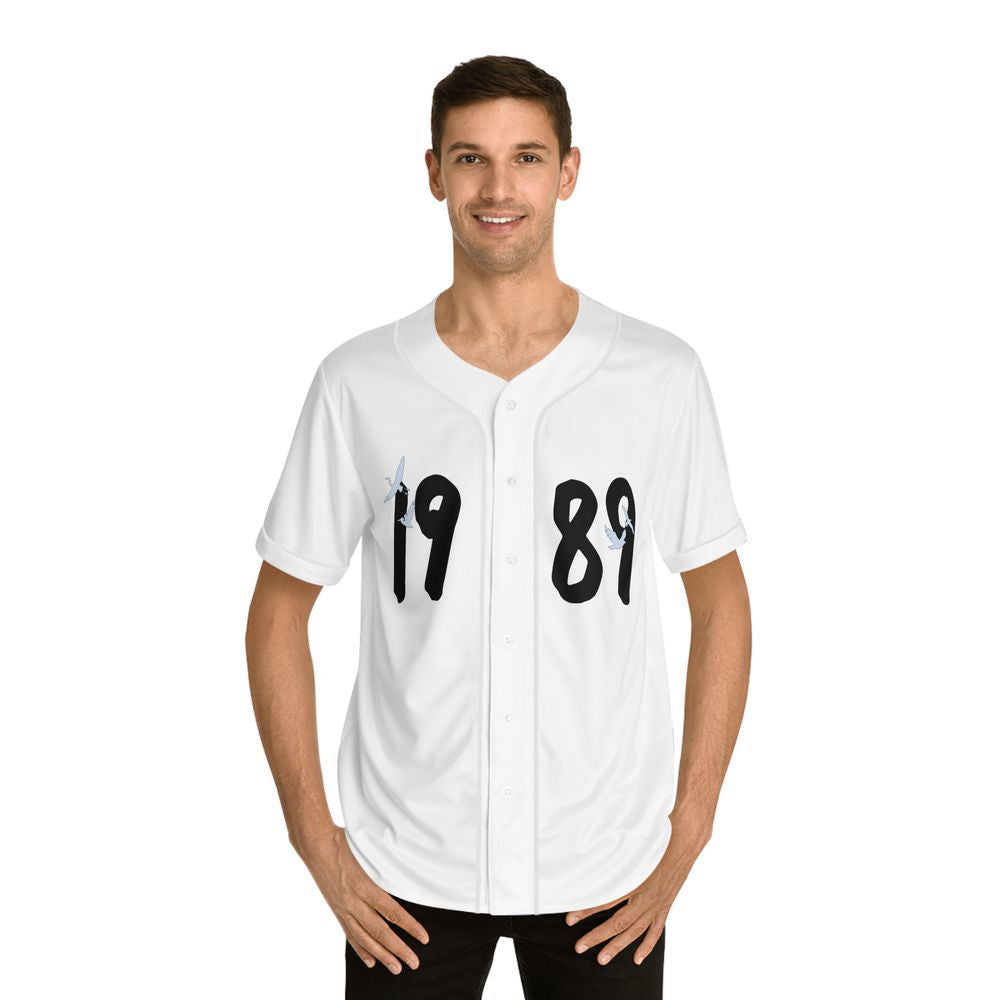Taylor 1989 baseball tee - lylyprint.com Hoodie, Sweatshirt | WearSparks.com (Image 7)